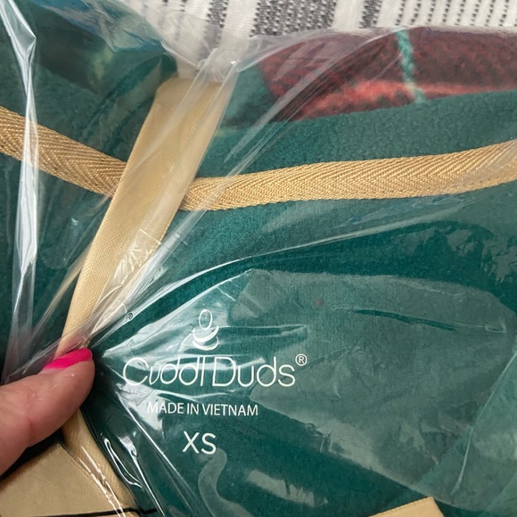 New pajamas - Picture 2 of 3